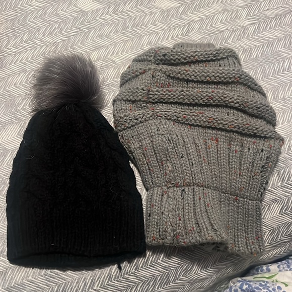2 beanies - Picture 2 of 2